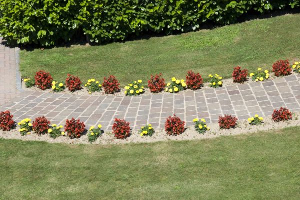 Garden Paving in Auburn